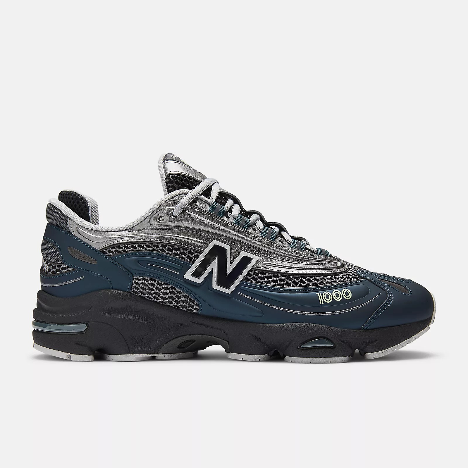 New Balance 1000 – Bleu Marine / Gris Métallisé New Balance 1000 – Bleu Marine / Gris Métallisé