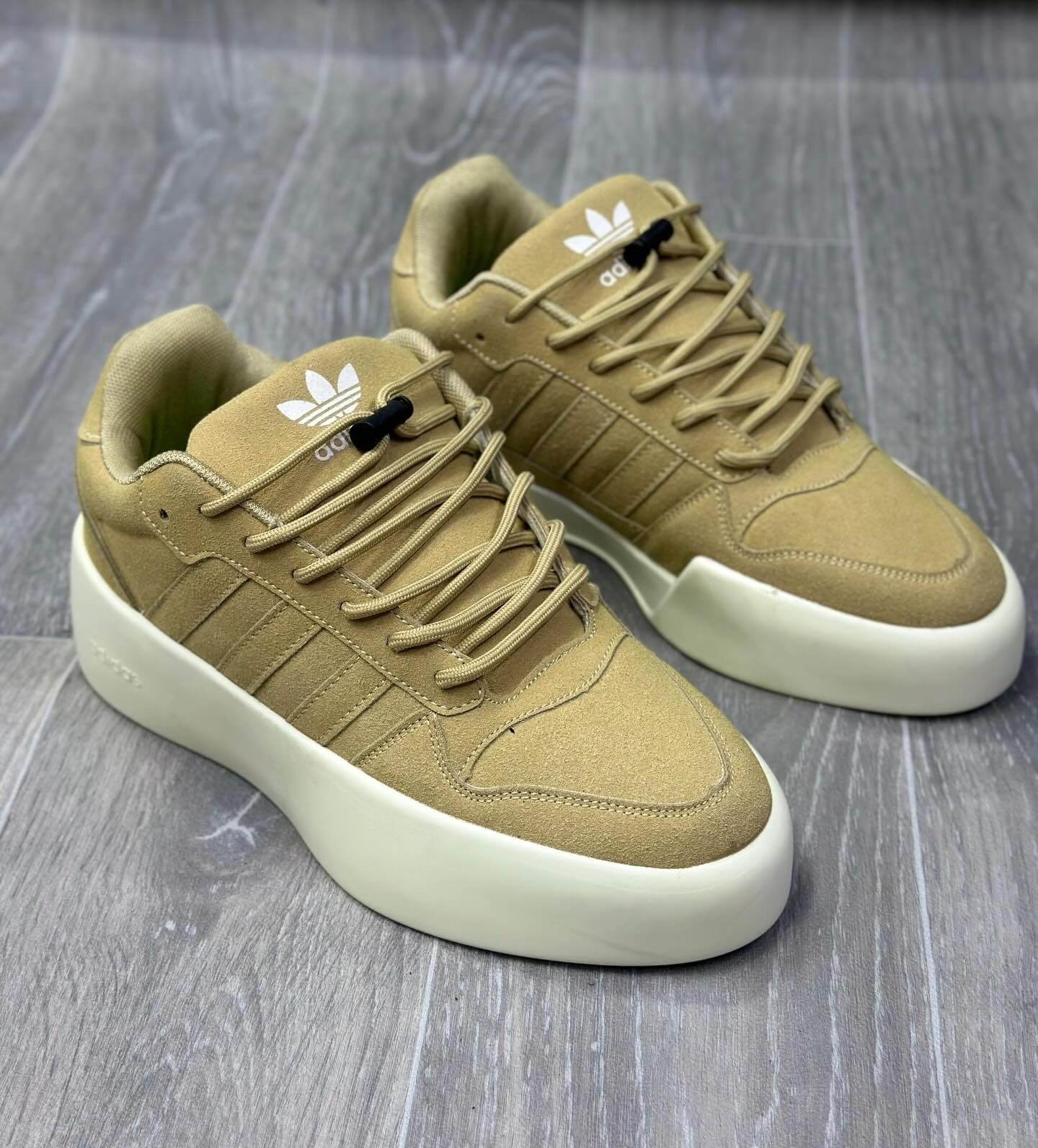 Sneaker montante Sneaker montante
